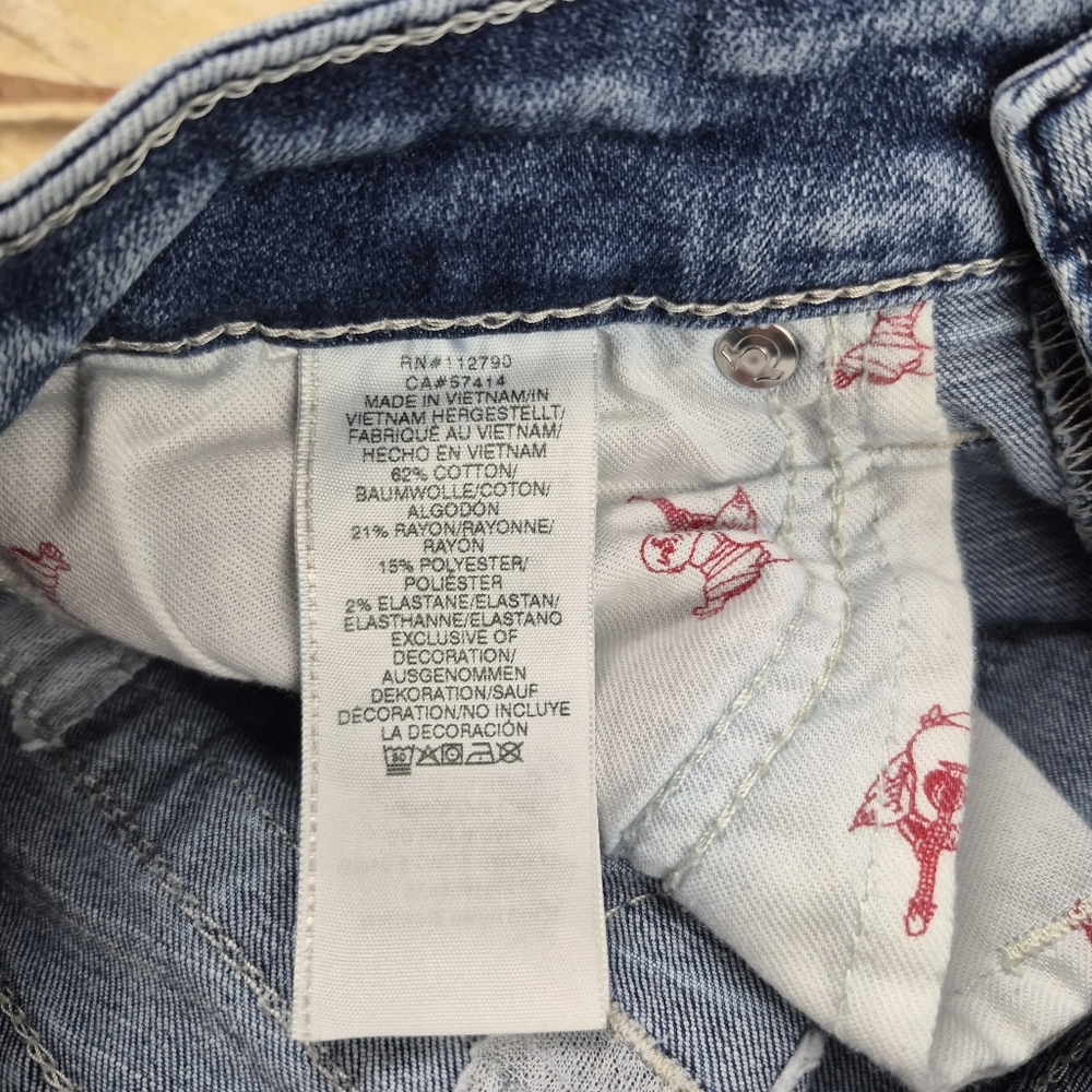 True Religion Men's Light Blue Relaxed Jeans - Picture 7 of 7